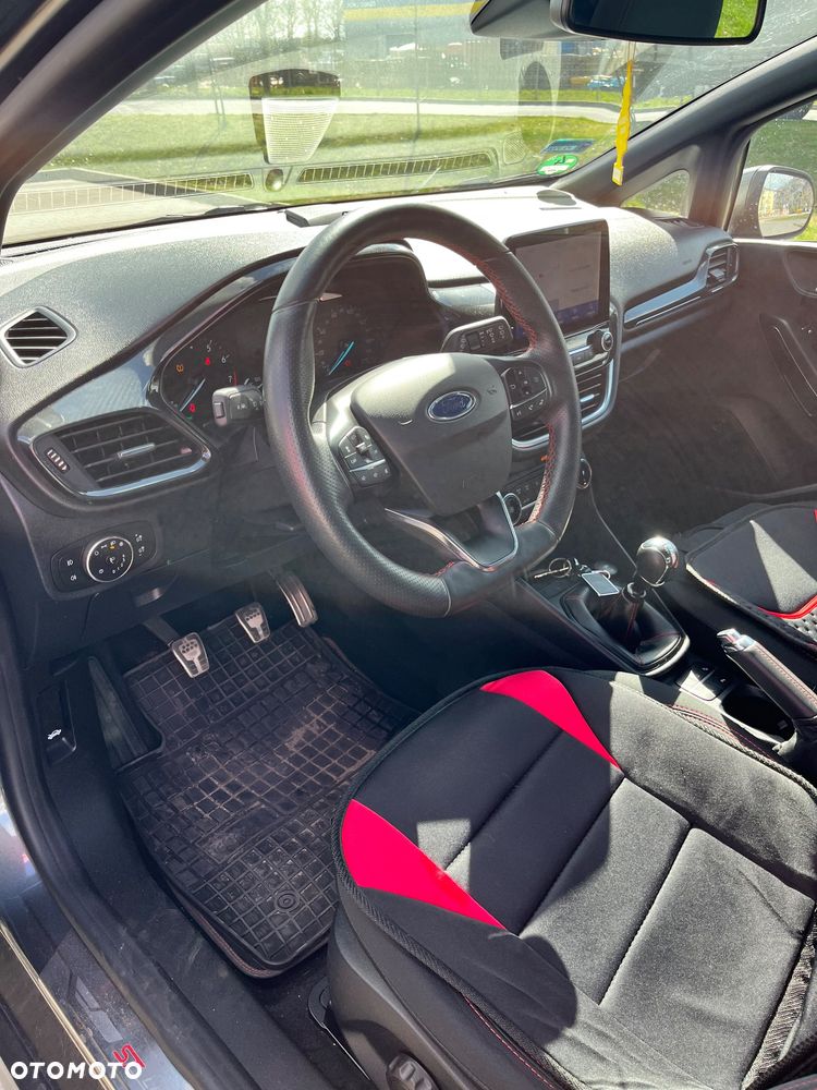 Ford Fiesta 1.0 EcoBoost mHEV ST-Line - 6