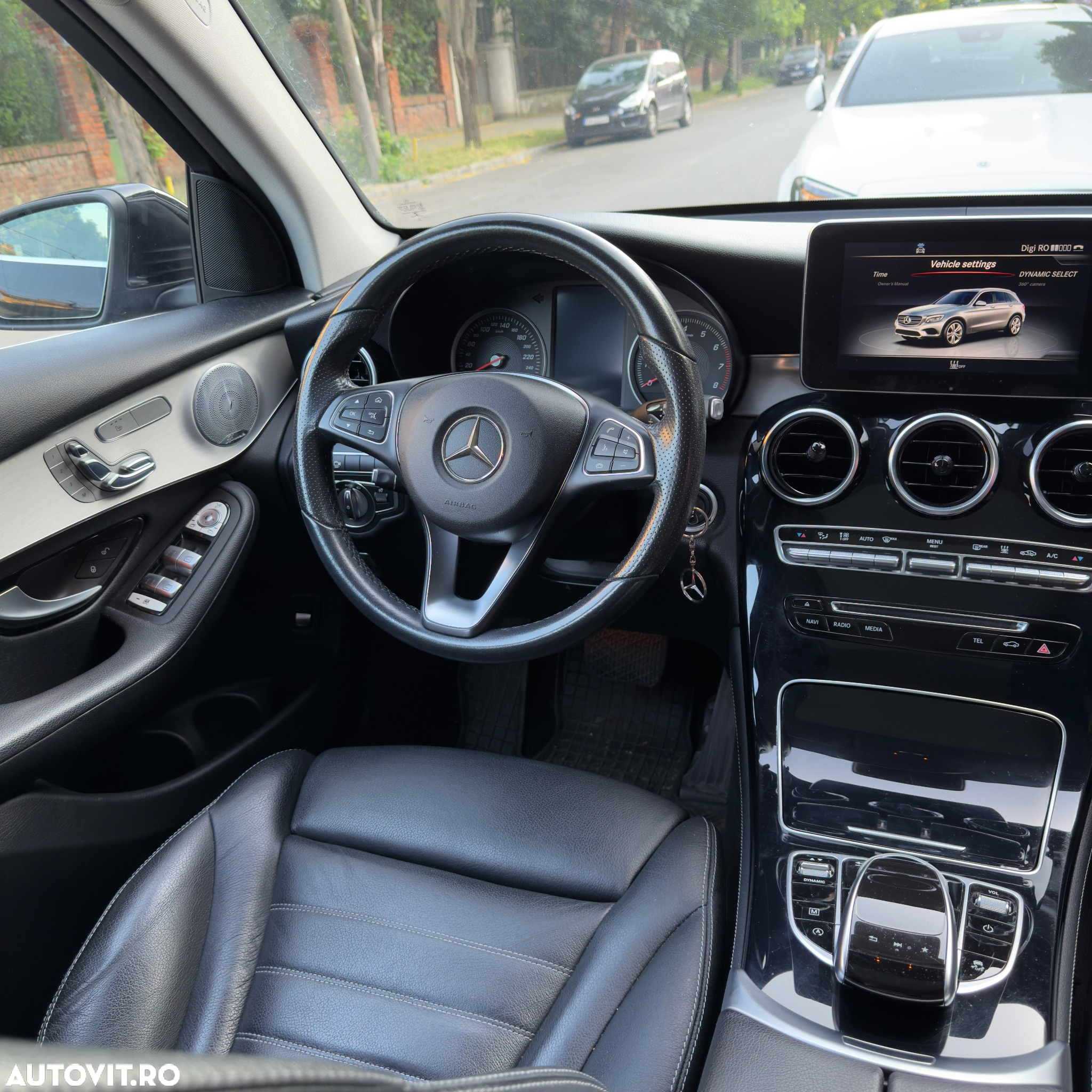 Mercedes-Benz GLC 250 4MATIC - 6