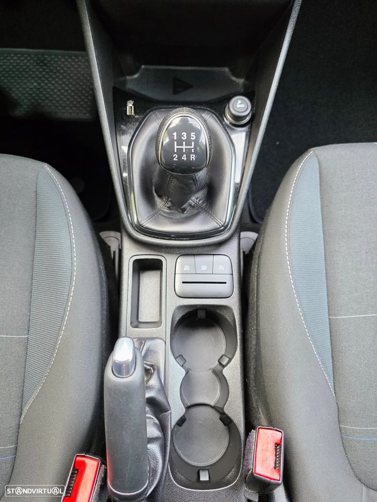 Ford Fiesta 1.1 Ti-VCT Titanium - 35