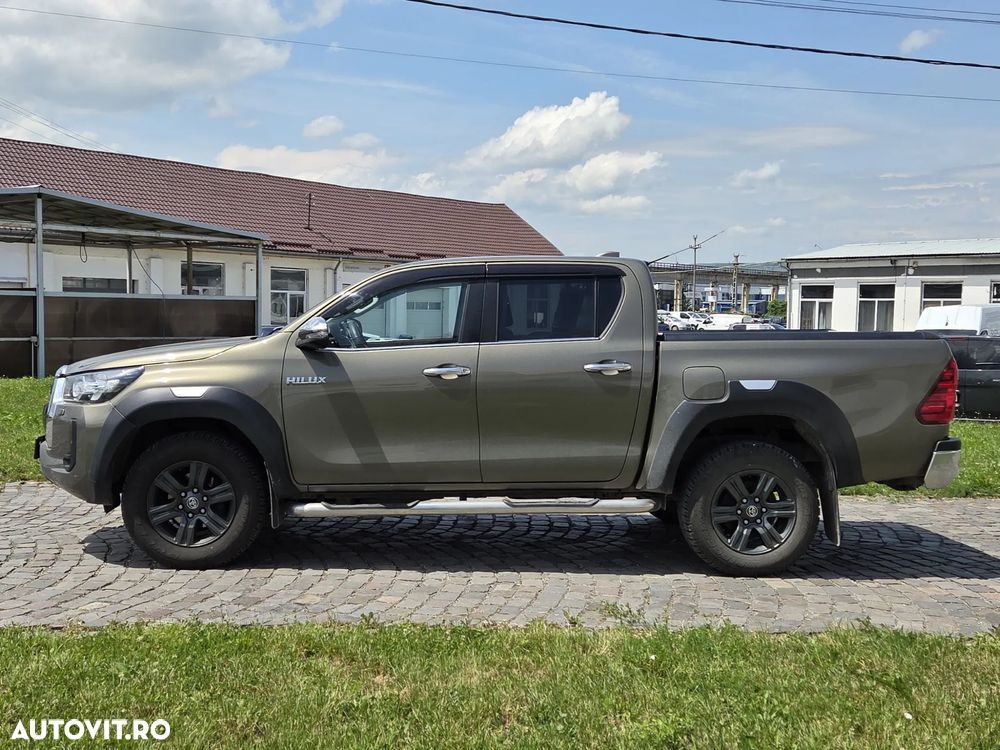Toyota Hilux - 6