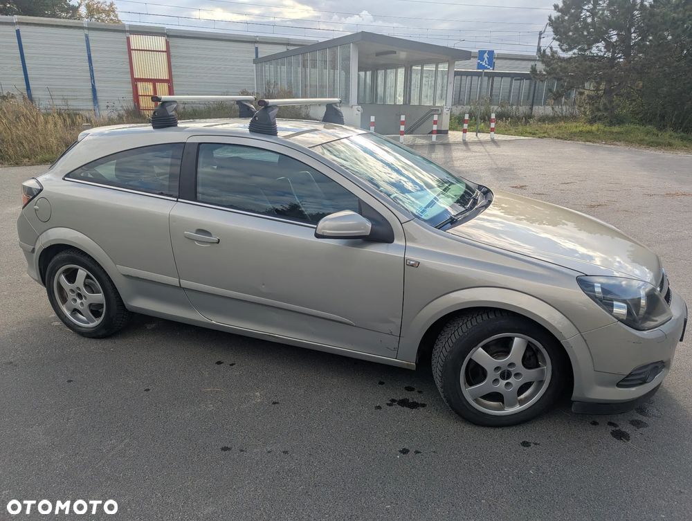Opel Astra 1.9 CDTI Cosmo - 5