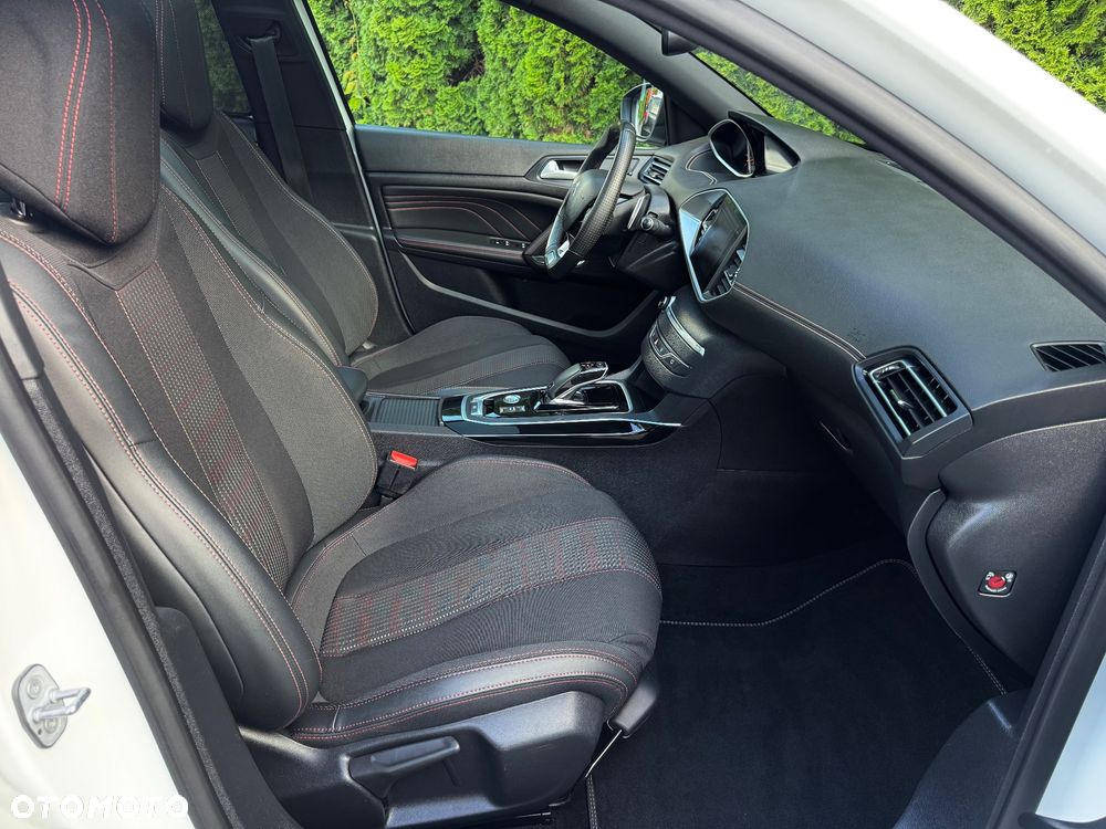 Peugeot 308 PureTech 130 EAT6 Stop & Start GT-Line Edition - 35