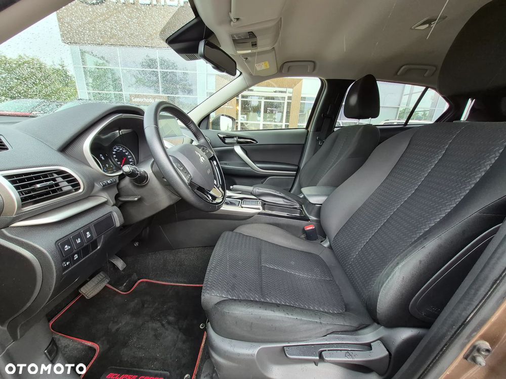 Mitsubishi Eclipse Cross 1.5 T GPF Invite Plus CVT - 13