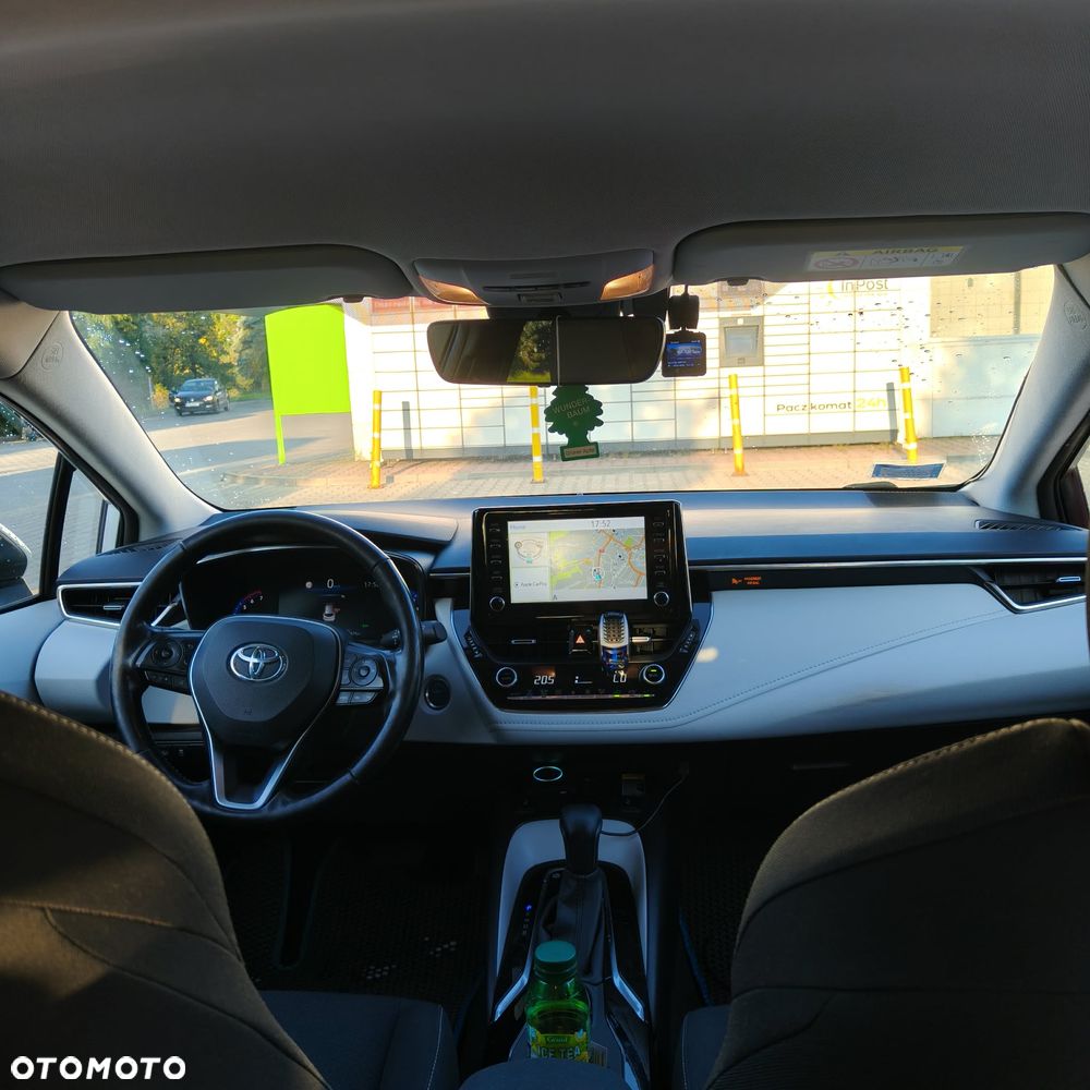 Toyota Corolla - 17