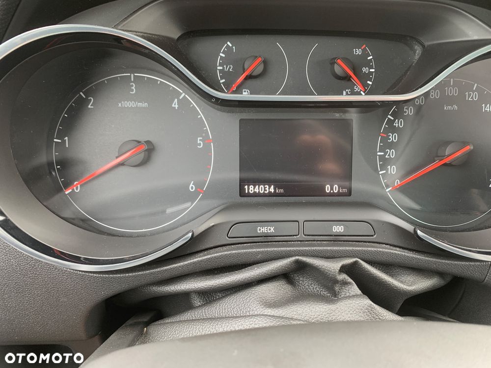 Opel Crossland X 1.5 CDTI Eco Design Line S&S - 33