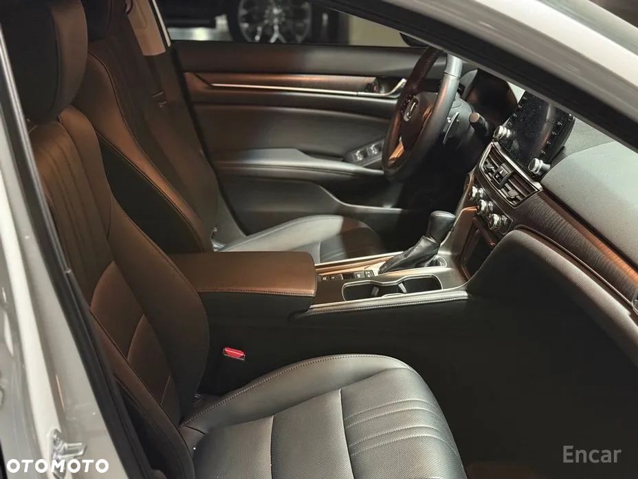 Honda Accord - 5