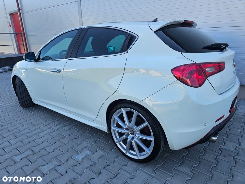 Alfa Romeo Giulietta 1.4 TB 16V Veloce - 5