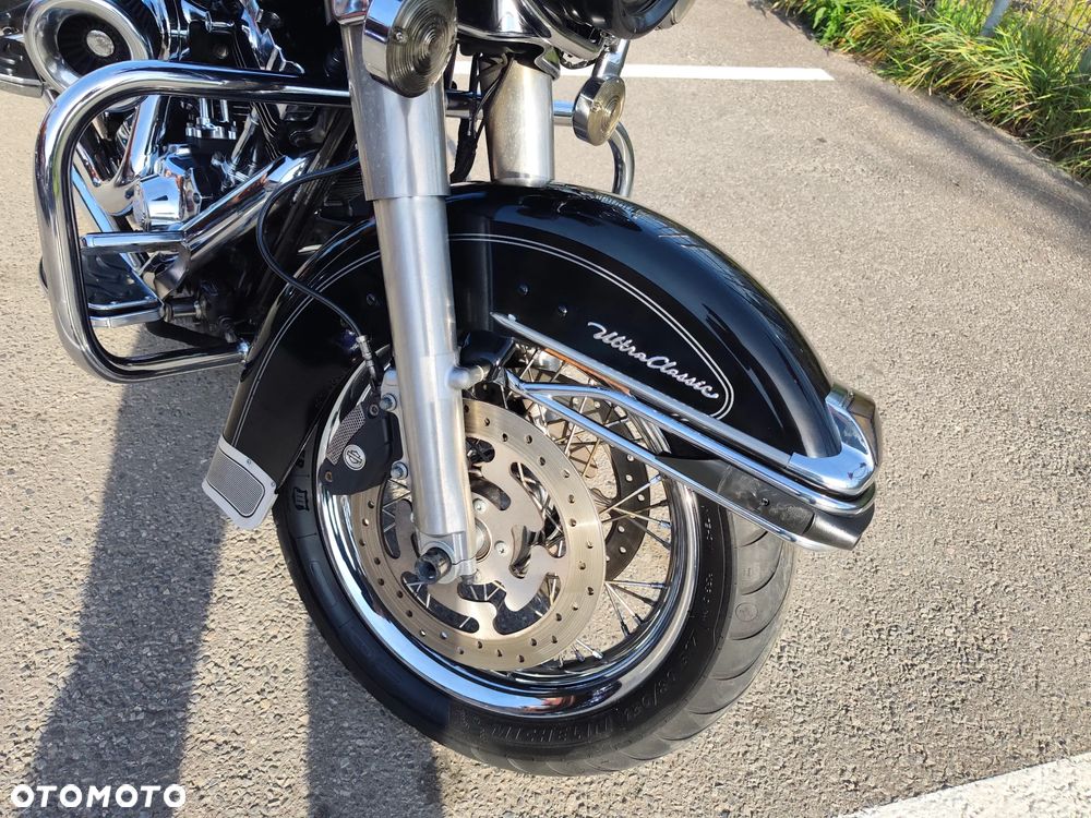 Harley-Davidson Touring Electra Glide - 28