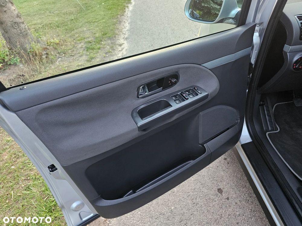 Volkswagen Sharan 2.0 TDI DPF BlueMotion United - 17