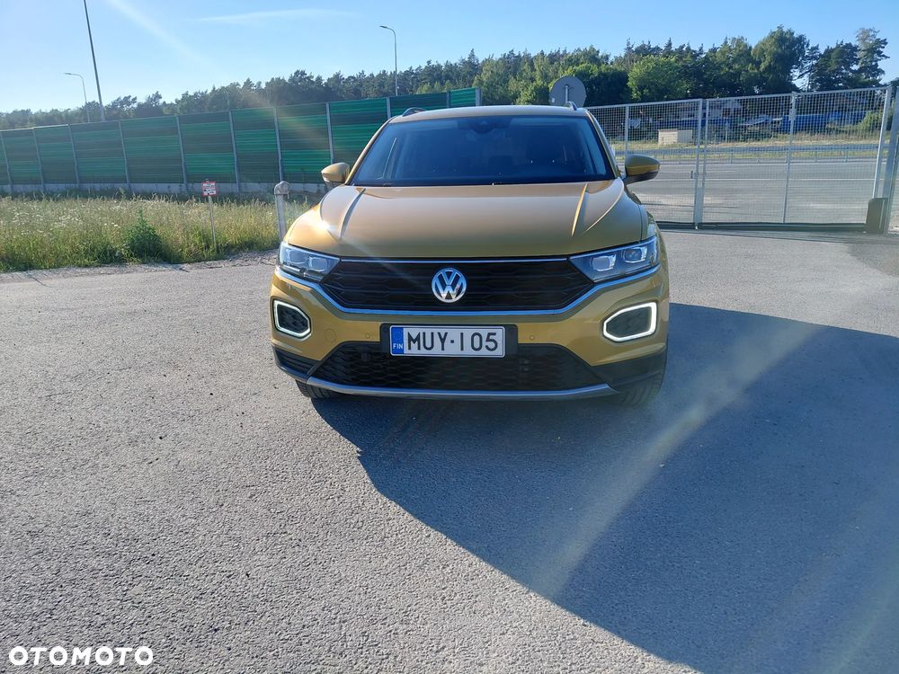 Volkswagen T-Roc - 8