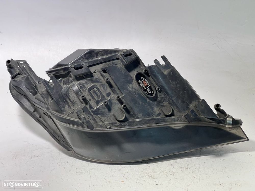 Farol Xenon Esq Frente BMW 5 (E60) REF. 1EL00945001 717773906 - 3