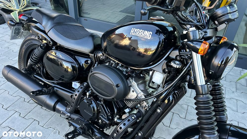Hyosung GV - 2