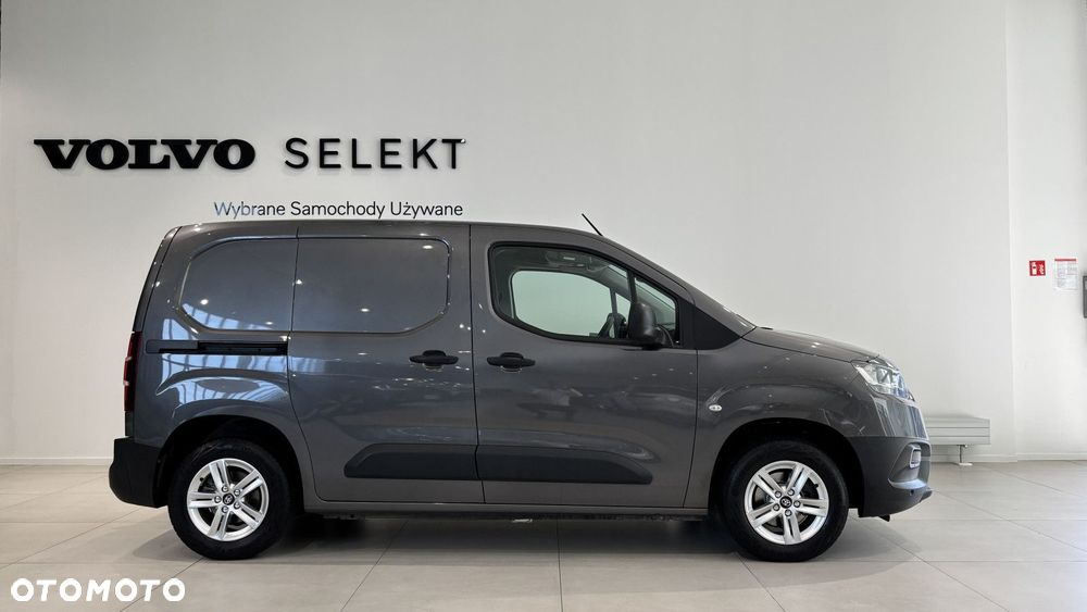Toyota proace - 3