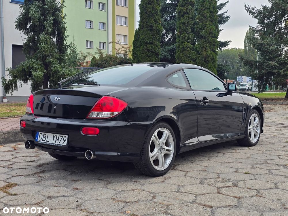 Hyundai Coupe 2005 photo 4