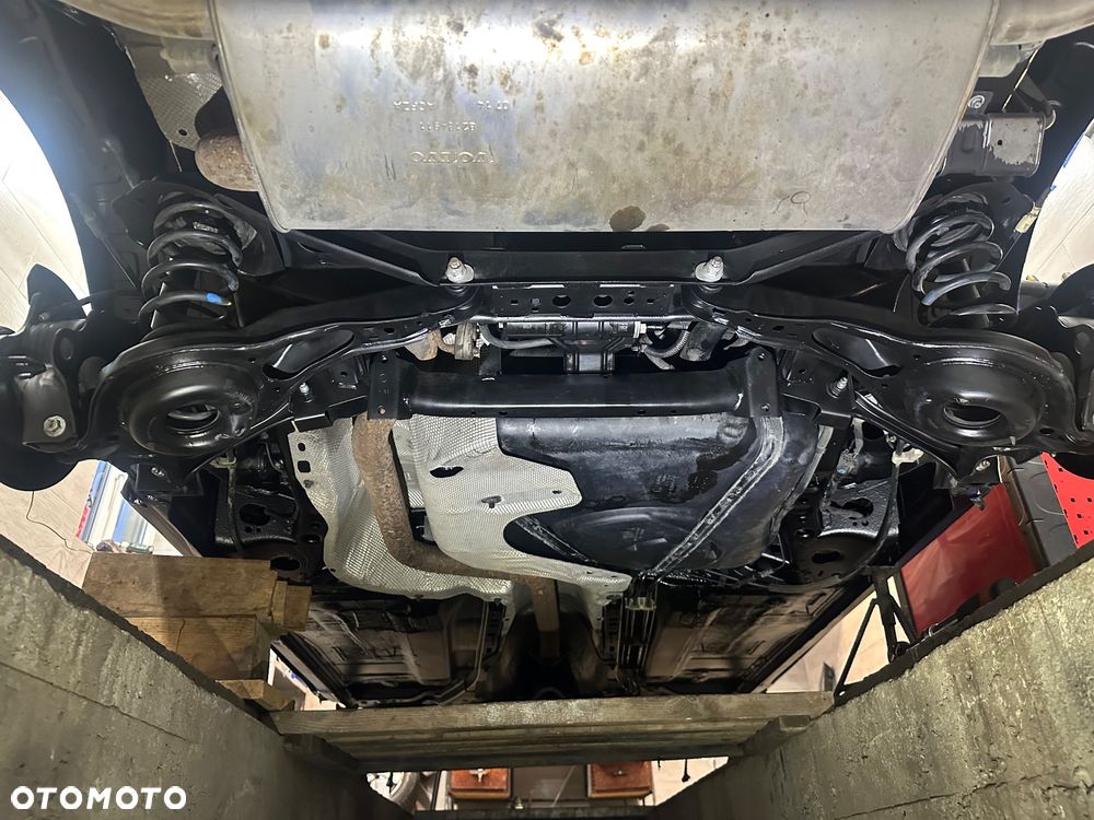 Volvo V40 D4 RDesign - 27