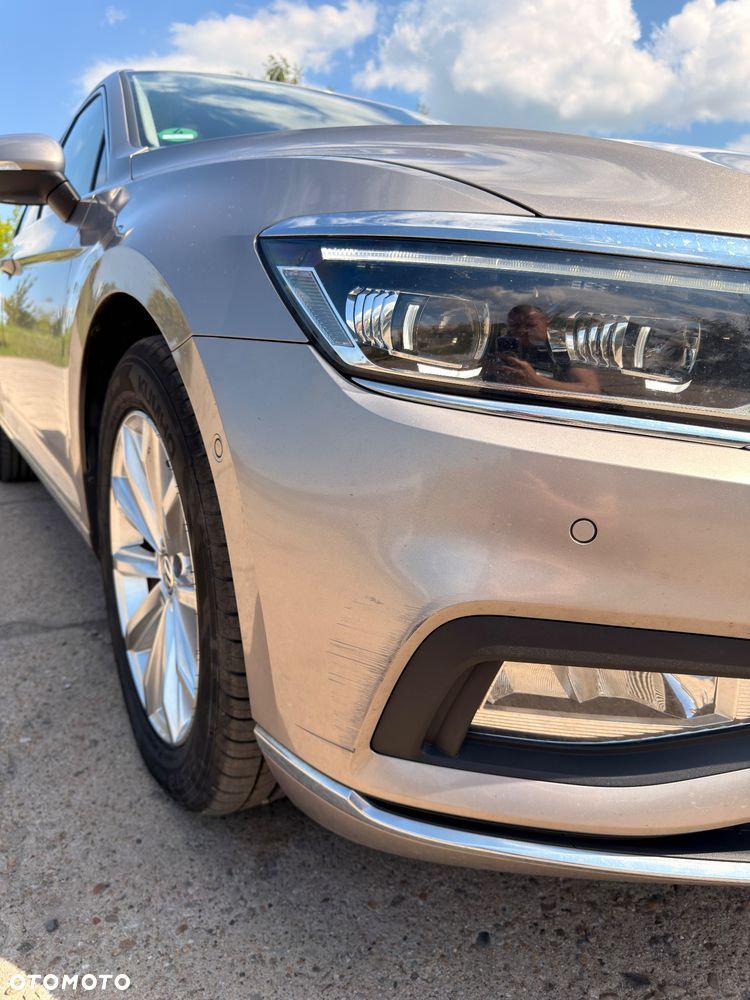 Volkswagen Passat 2.0 TDI SCR DSG 4Motion Business - 26