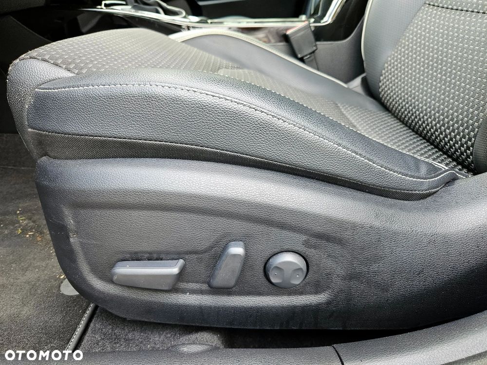 Kia Ceed SW 1.6 GDI DCT OPF Plug-in-Hybrid Spirit - 25