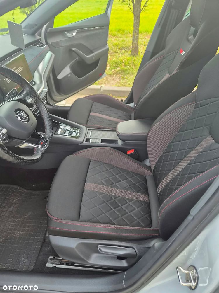 Skoda Octavia 2.0 TSI RS 245 DSG - 12