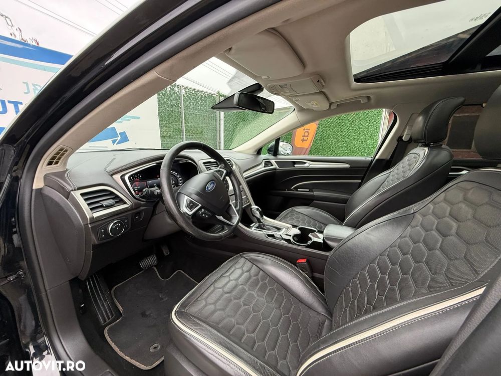 Ford Mondeo Vignale 2.0 TDCi Powershift - 12