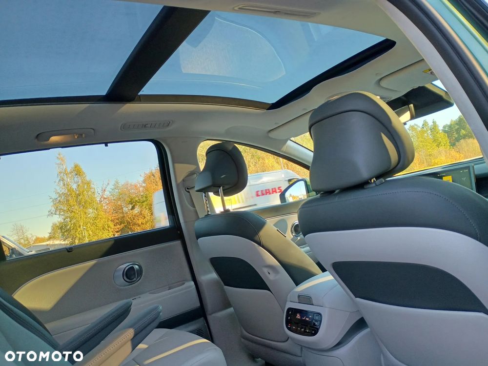 Hyundai IONIQ 9 110kWh Calligraphy AWD - 25