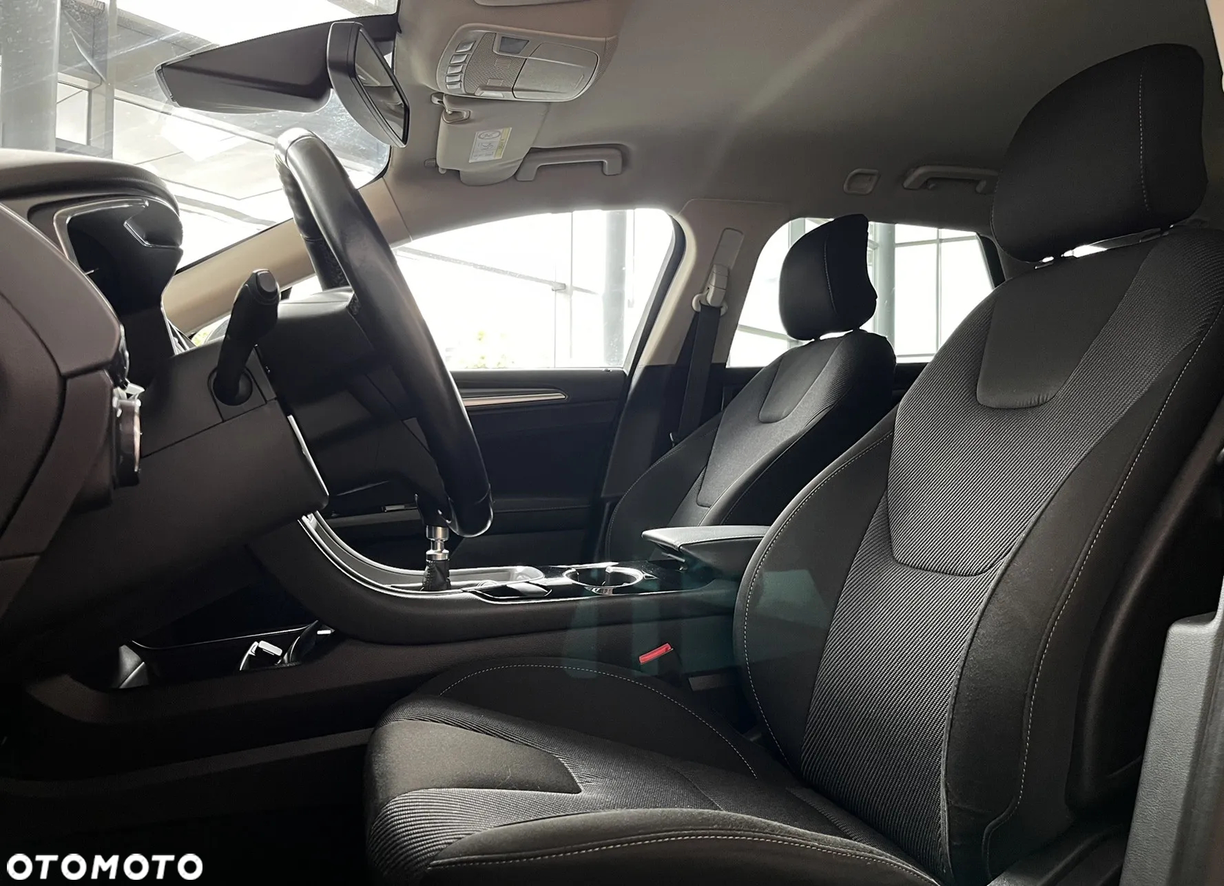 Ford Mondeo 2.0 TDCi Start-Stopp Titanium - 20