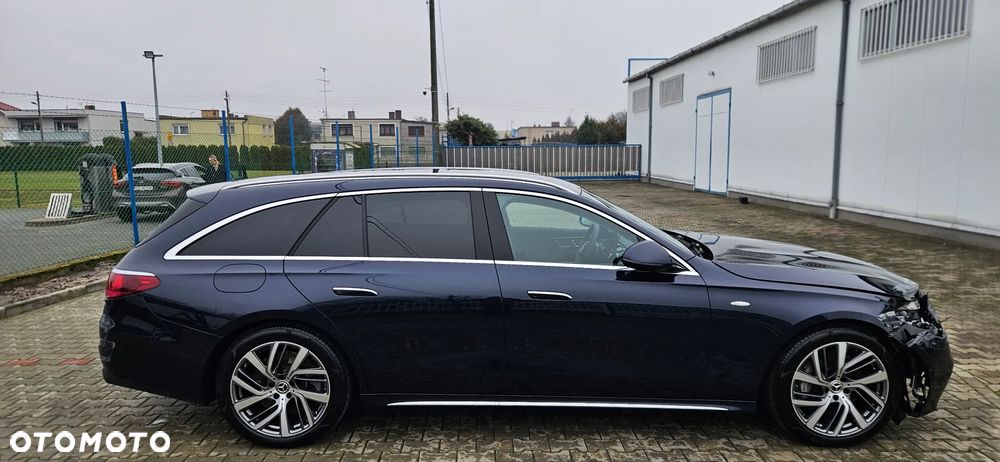 Mercedes-Benz Klasa E 300e 9G-TRONIC - 11
