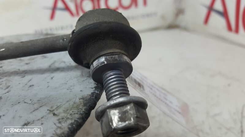 TIRANTE FRENTE DIREITO MINI MINI (R50,R53) ONE D - 1