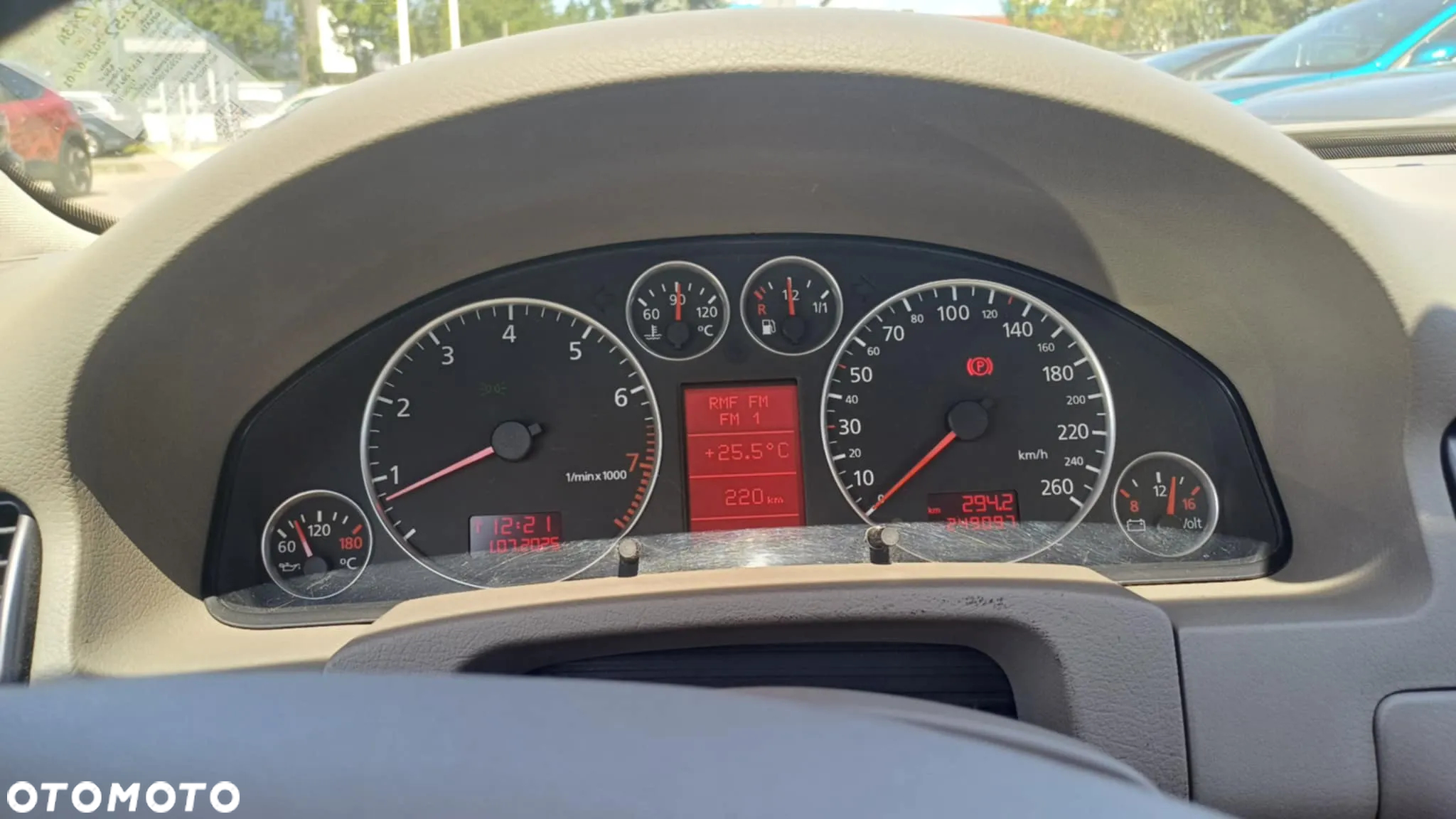 Audi A6 2.4 - 6