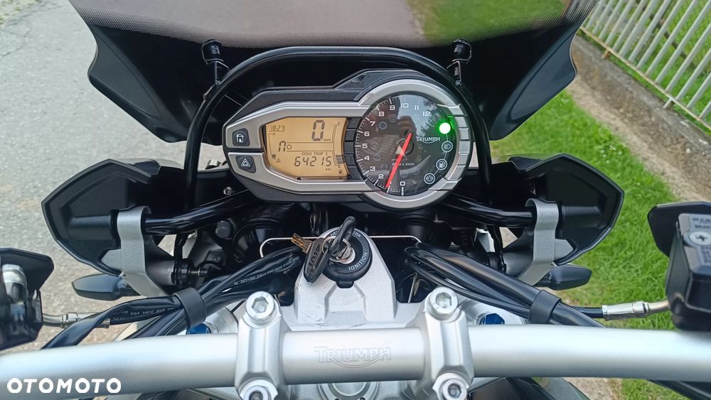 Triumph Tiger - 8