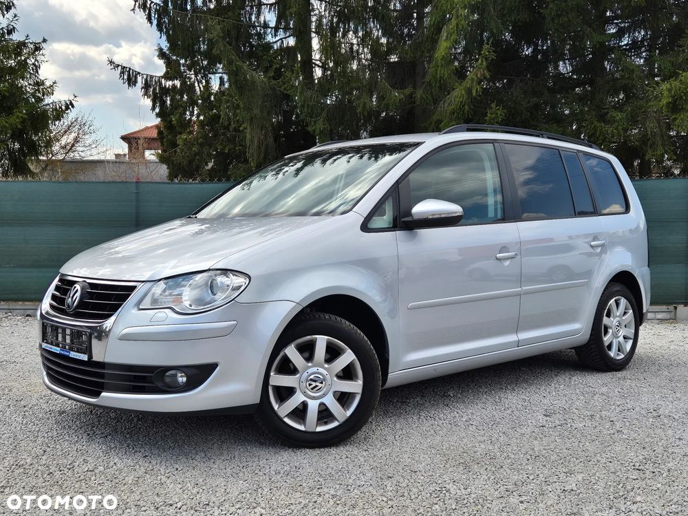 Volkswagen Touran 1.9 TDI DPF DSG Freestyle - 3