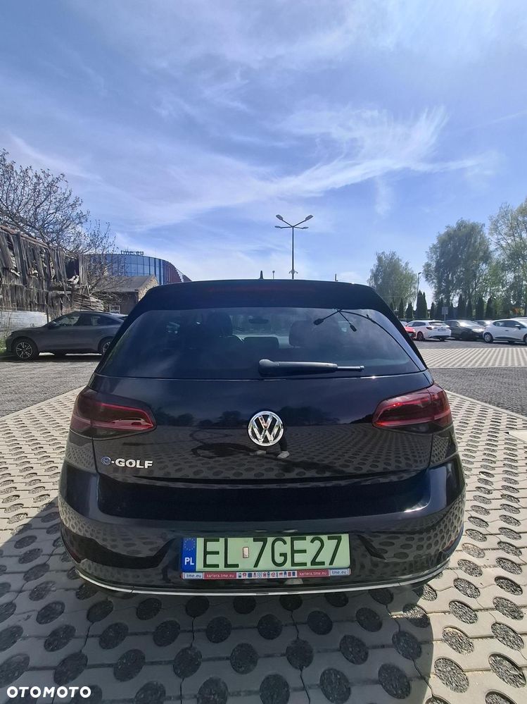Volkswagen Golf - 3