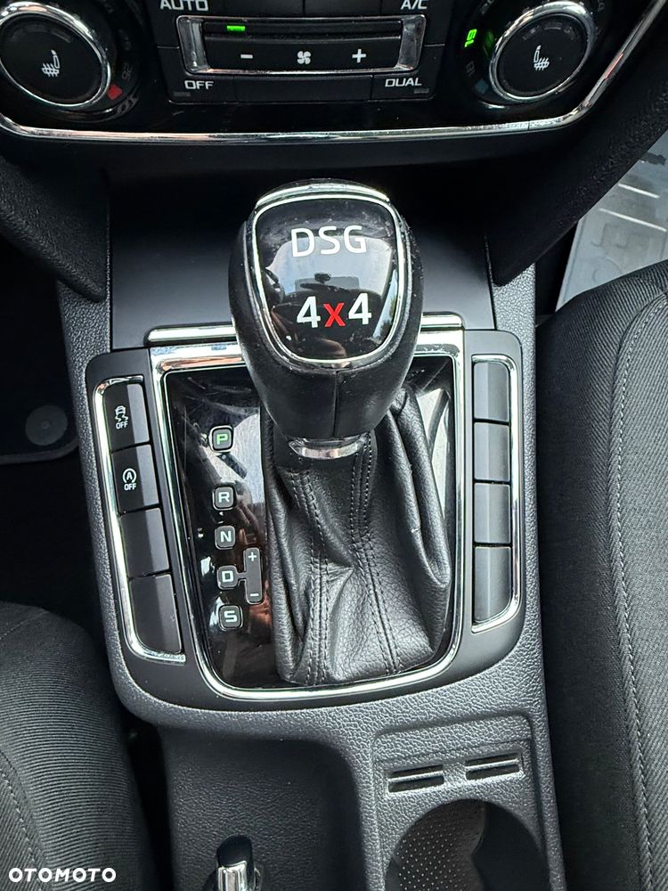 Skoda Superb 2.0 TDI DSG Exclusive - 18