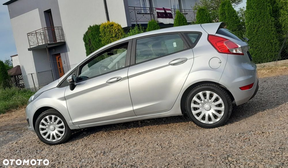 Ford Fiesta - 19