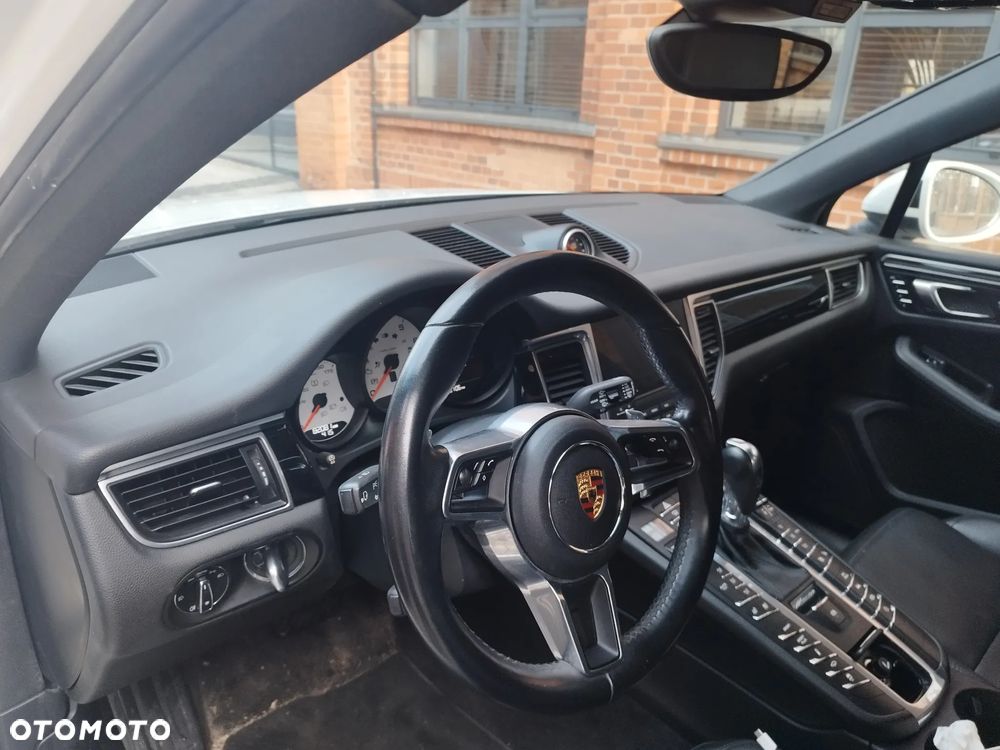 Porsche Macan PDK - 15