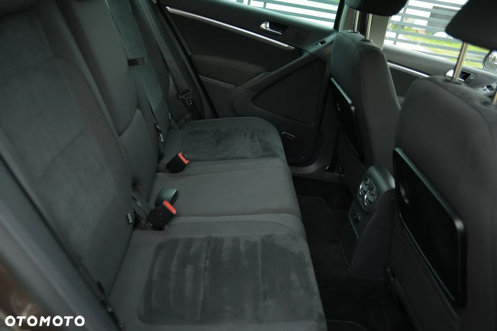 Volkswagen Tiguan 2.0 TDI DPF 4Motion DSG Sport & Style - 19