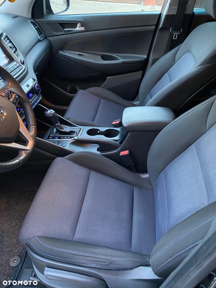 Hyundai Tucson 1.7 CRDI BlueDrive Classic 2WD DCT - 10