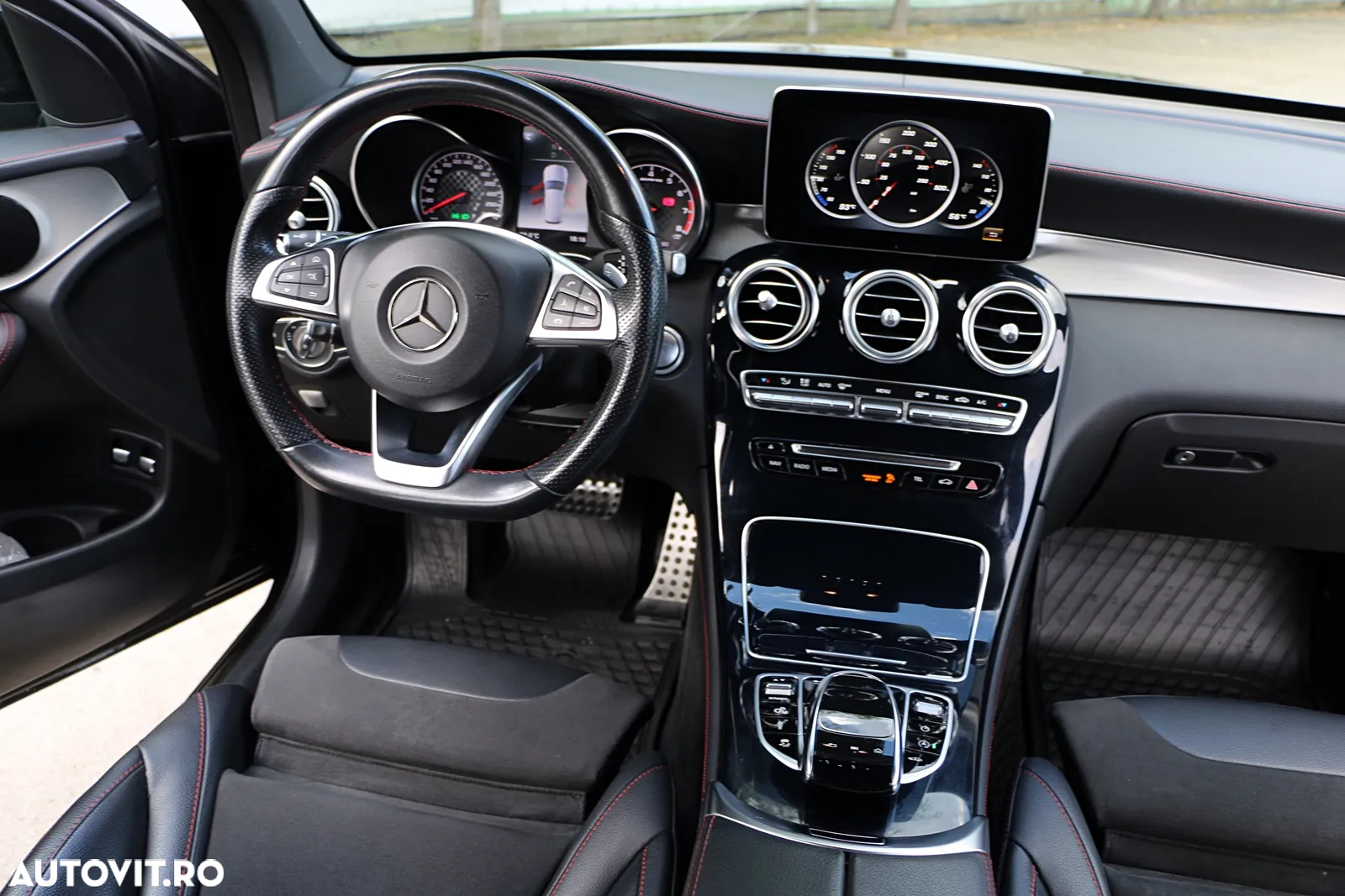 Mercedes-Benz GLC AMG 43 4Matic 9G-TRONIC - 26