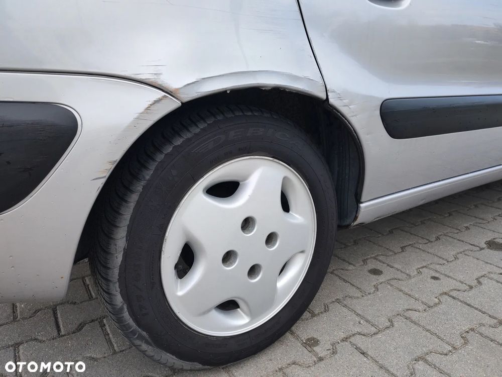 Citroën Xsara 1.4i - 19
