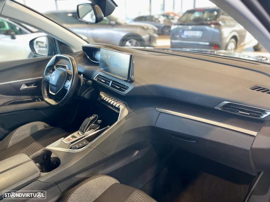 Peugeot 3008 PureTech 130 Stop & Start GPF EAT8 Active Business-Pack - 29