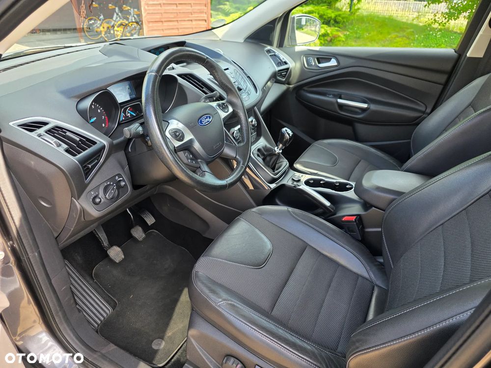 Ford Kuga 1.5 EcoBoost 2x4 SYNC - 11