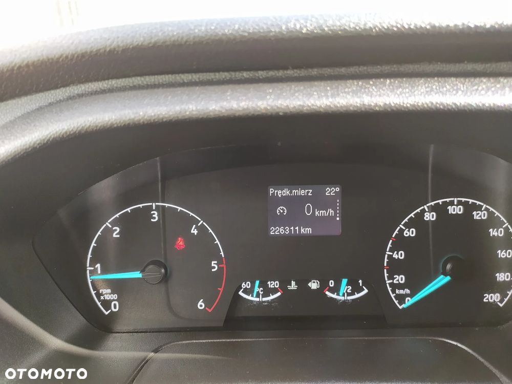 Ford TRANSIT CUSTOM L2 H1 ZABUDOWA REGAŁ WARSZTAT GWARANCJA MECHANICZNA 1 - ROK F - VAT 23% - 13