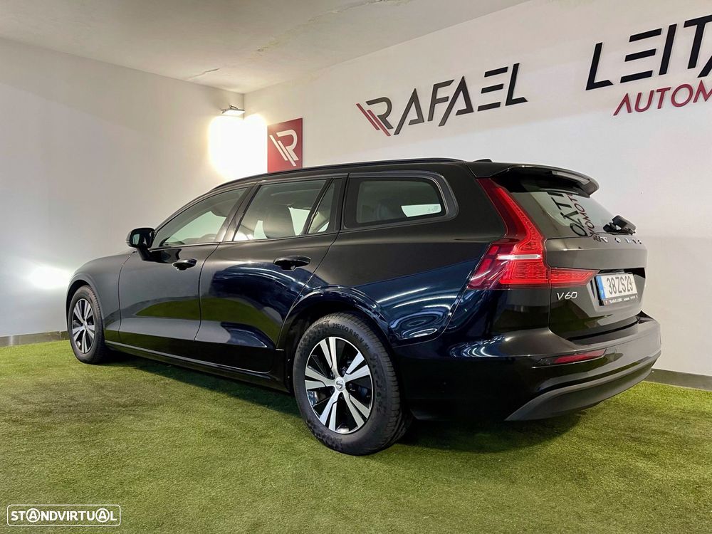 Volvo V60 2.0 D3 Momentum Geartronic - 7