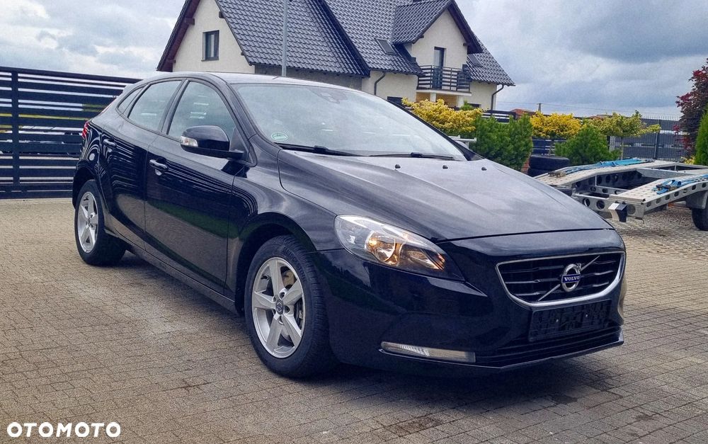 Volvo V40 D3 Geartronic Momentum - 10