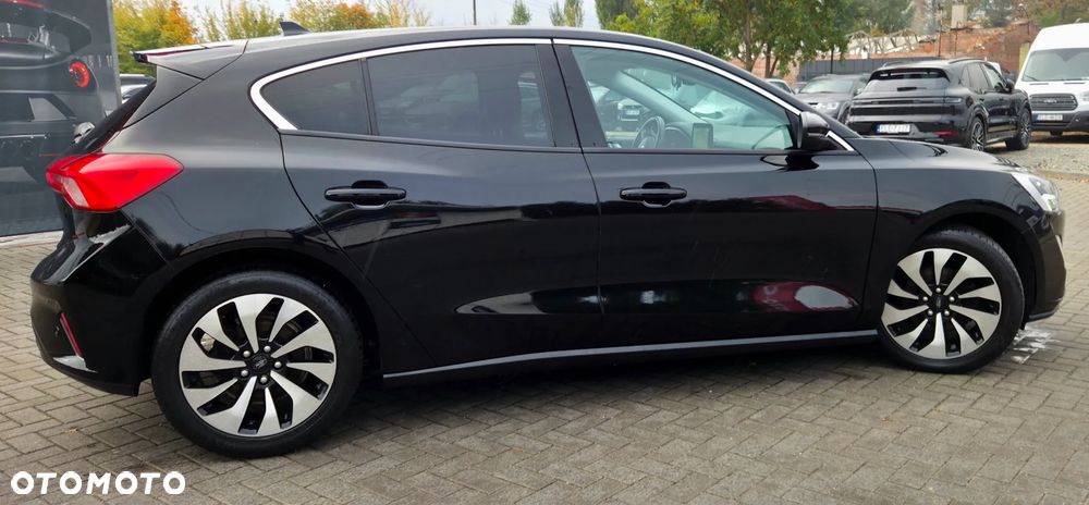 Ford Focus 1.0 EcoBoost STart-Stopp-System TITANIUM - 18