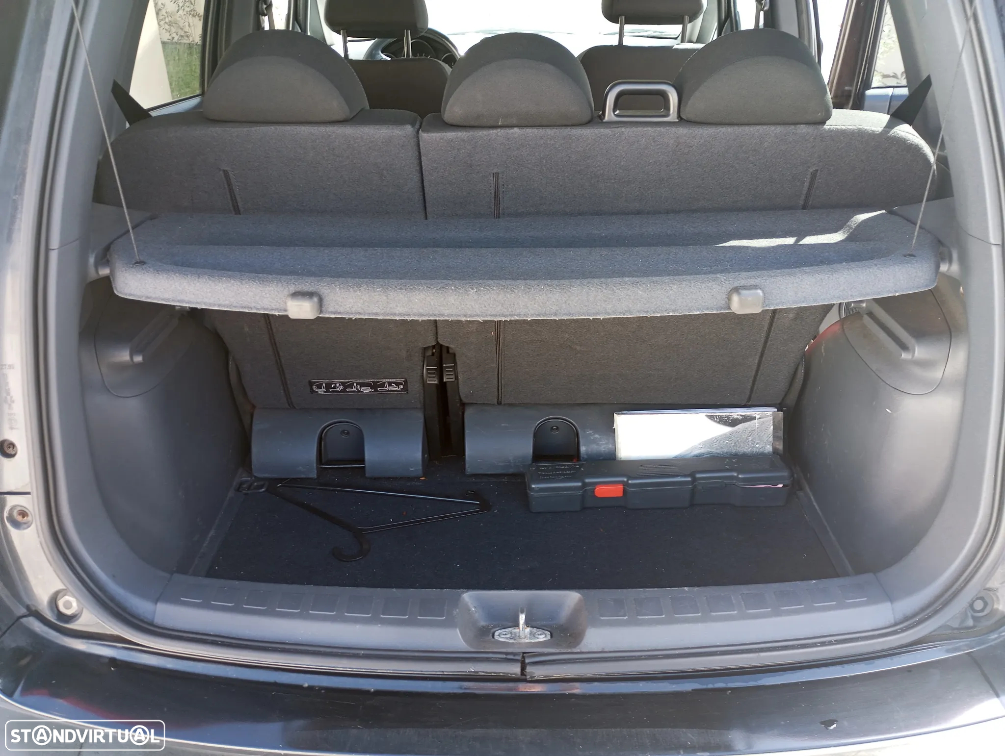 Mitsubishi Colt 1.1 E-motion - 19