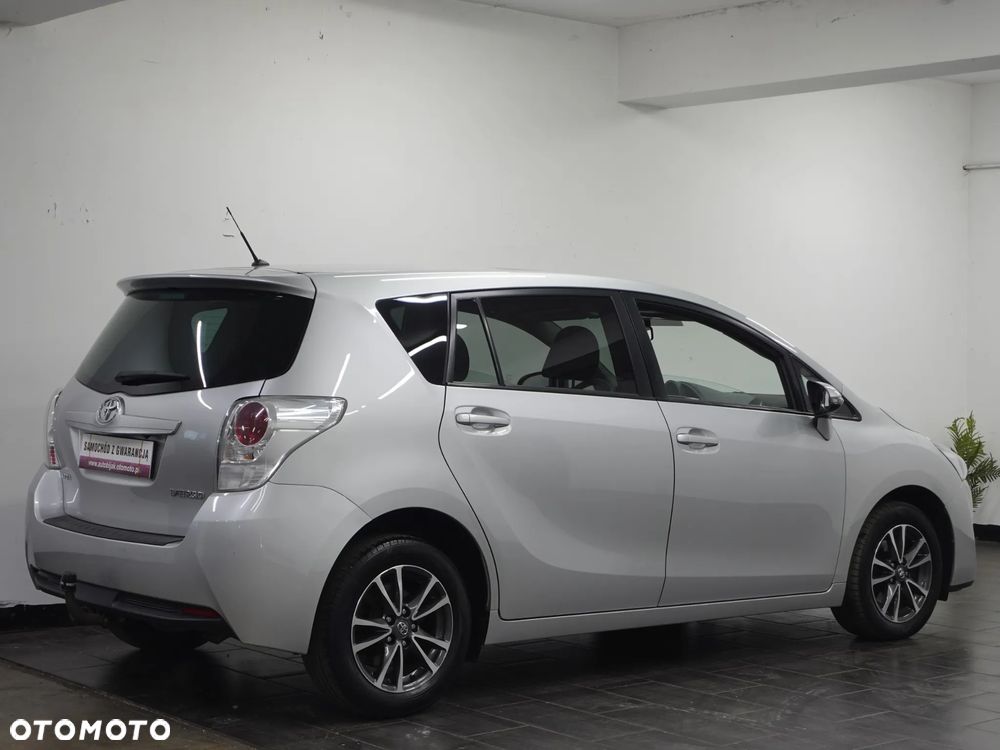 Toyota Verso 1.6 D-4D 5-Sitzer Start/Stop Life - 9