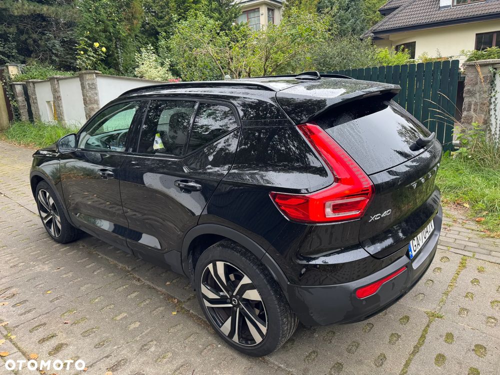 Volvo XC 40 B4 Ultimate Dark - 24