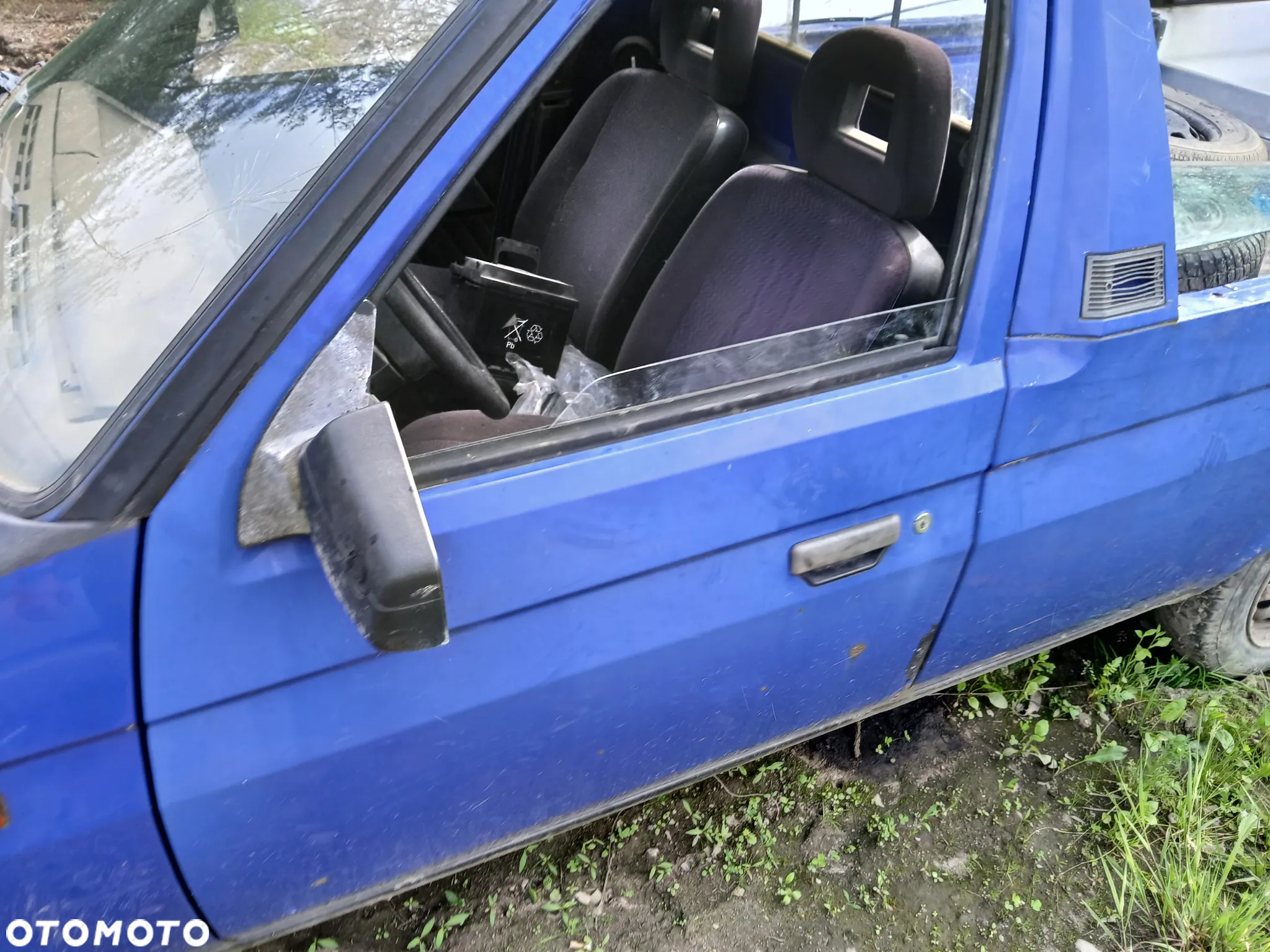 skoda favorit pickup kolor nieczytelny maska pokrywa silnika klapa bagażnika zderzak lampa reflektor - 4