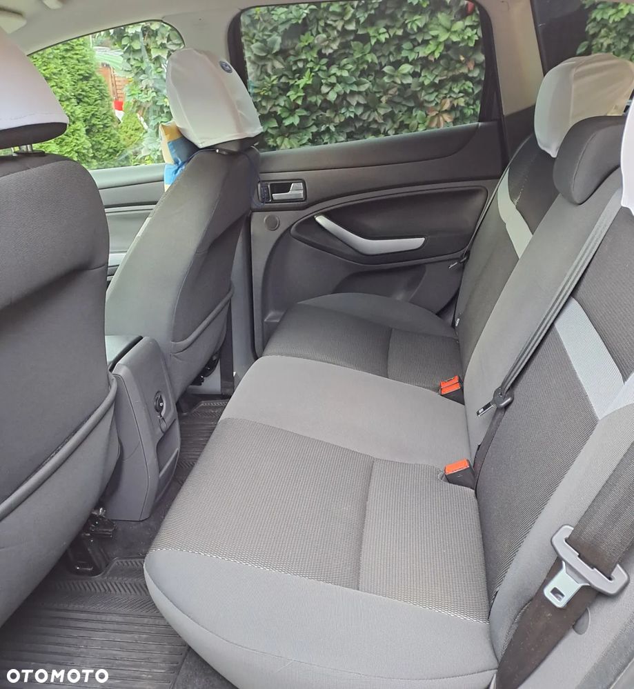 Ford Kuga 2.0 TDCi Trend - 7