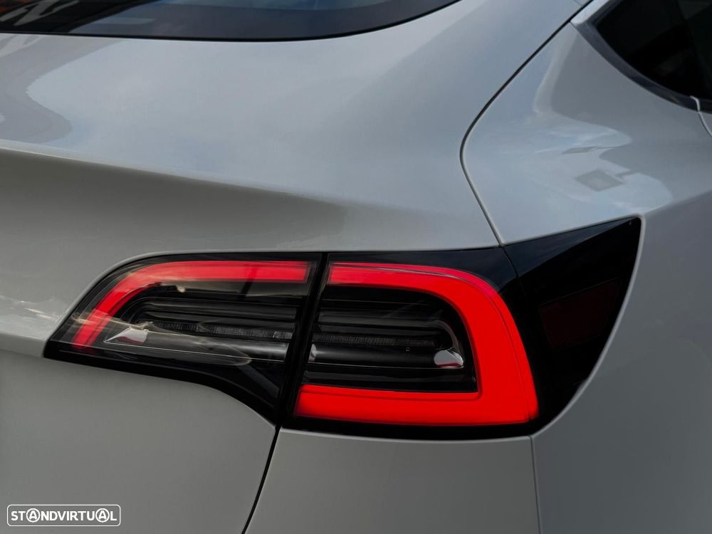 Tesla Model 3 Standard Range Plus RWD - 6